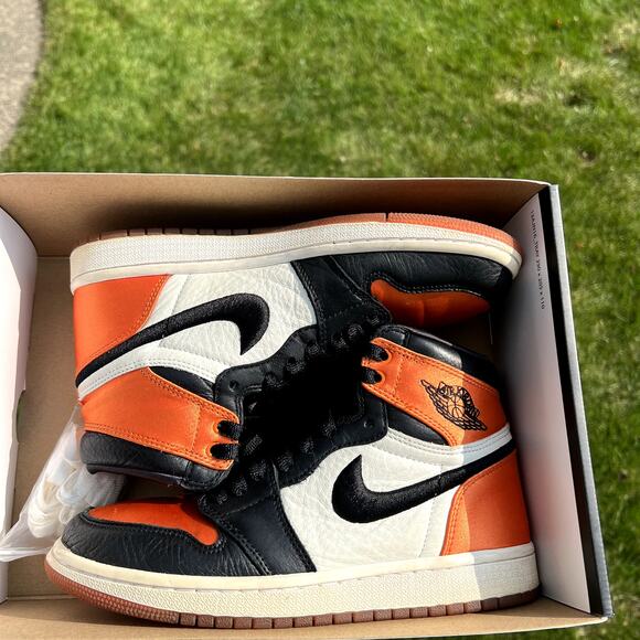 Nike Air Jordan 1 Retro High OG Satin Shattered Backboard - Size 6.5 - Ships Now - Picture 8 of 9